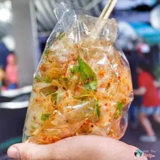 Bánh tráng tỏi ớt - lớn - 25.000 ₫ tại Bánh Tráng Tỏi 019 - Trần Quang Diệu