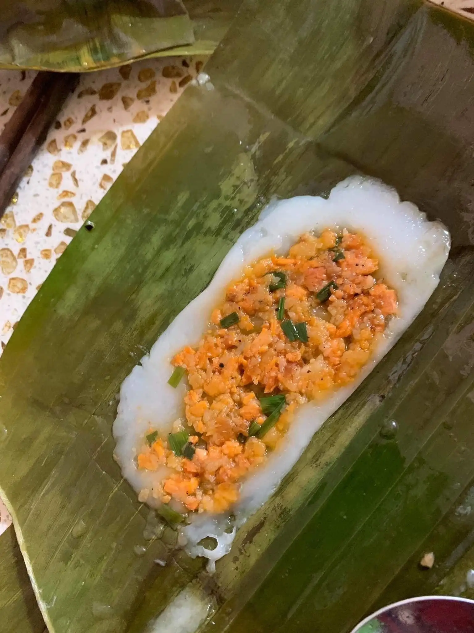 Bánh nậm - 7 cái ( còn lá ) - 55.000 ₫ tại Bánh Bèo Thanh Nga - Nơ Trang Long