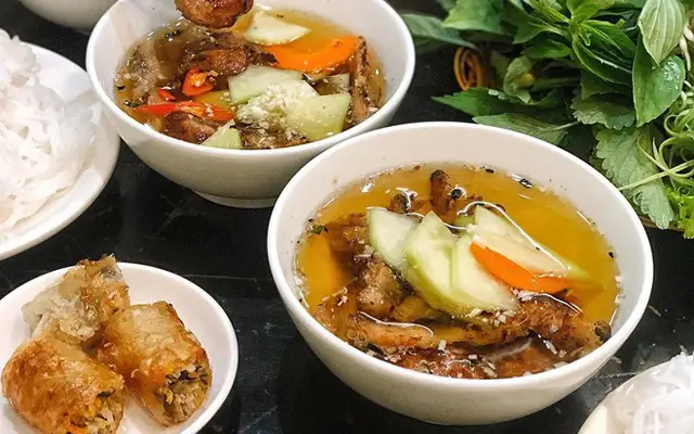 Hình ảnh  Bún thập cẩm 