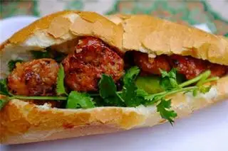 Bánh mì thịt nướng - 35.000 ₫ tại Bánh Mì & Bún Thịt Nướng Anh Thư - Tôn Đản