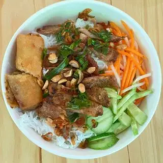 Bún thịt nướng  - 40.000 ₫ tại Bún Thịt Nướng Cô Hương - Hoàng Hoa Thám