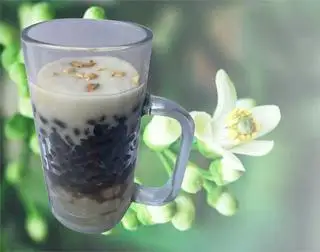 Chè đậu đỏ +  sương sáo - 22.000 ₫ tại Chè Hoa Bưởi -  Nguyễn Thị Thập