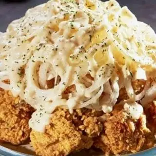 Hình ảnh Gà rán sốt kem hành tây nửa con - 스노우 어니언 치킨 반마리 - K