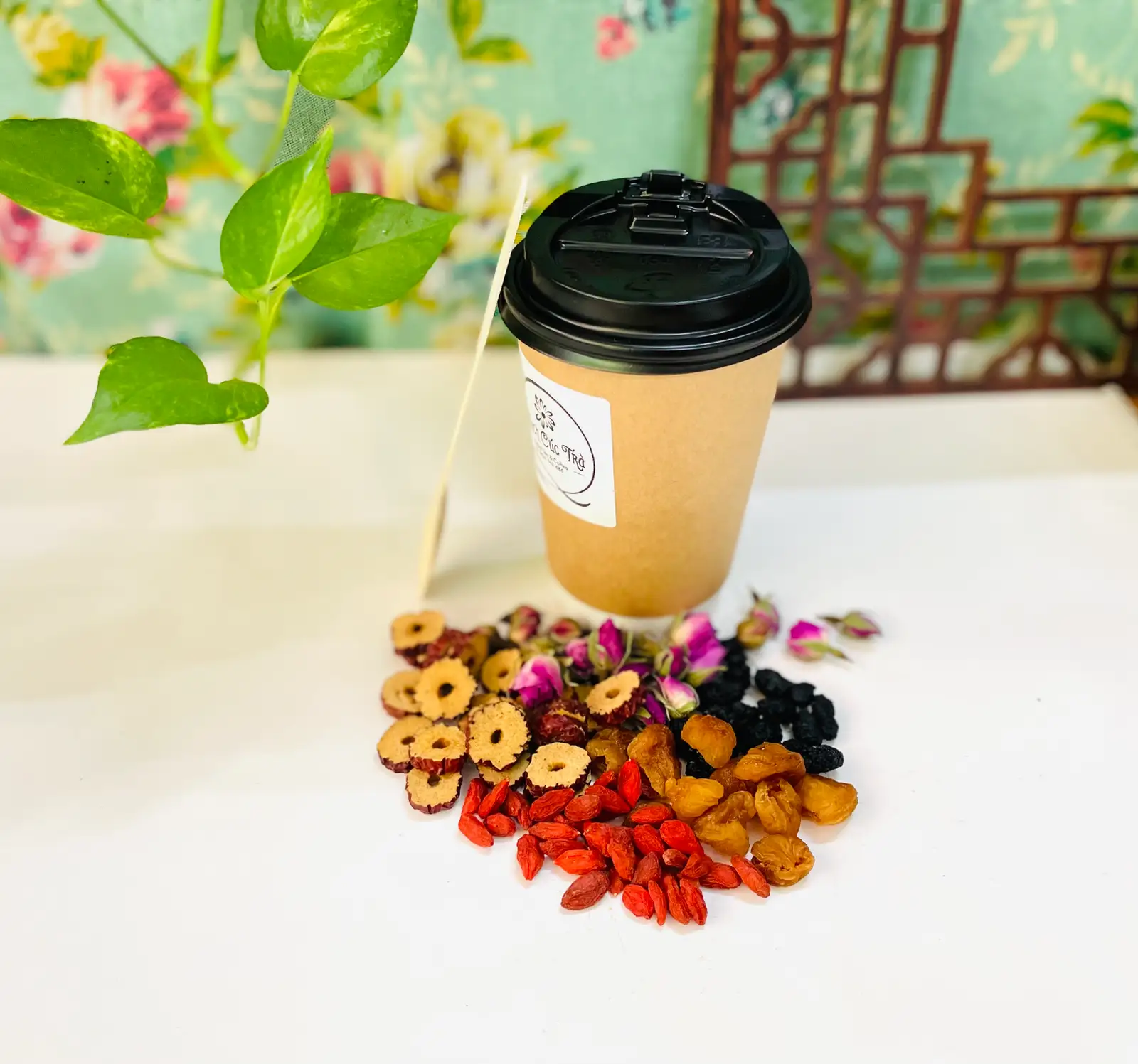 Trà Bổ Máu Đẹp Da ( Bồi bổ khí huyết) (Trà nóng ) - 39.000 ₫ tại Bạch Cúc Trà - Trà Hoa Thảo Mộc & Cà Phê - Lạc Long Quân
