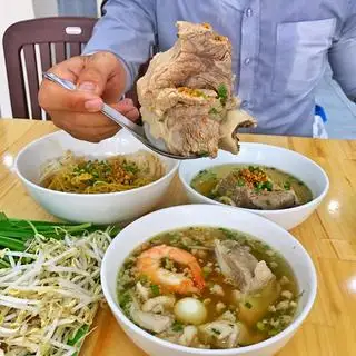 Hủ tiếu Xương khô - 70.000 ₫ tại We Food - Hủ Tiếu Nam Vang - Hoàng Diệu 2