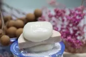 Bánh Dày Kẹp Chả  - 20.000 ₫ tại Bánh Mì Hà Nội - Trương Quốc Dung