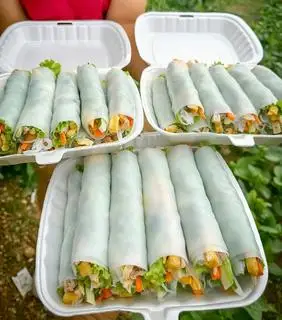 Hình ảnh Phở cuốn thập cẩm - suất 20 cuốn