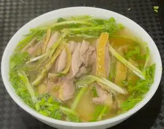 Hình ảnh Phở lẫn lườn