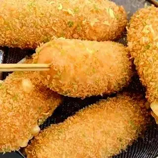 Hình ảnh Hotdog phô mai