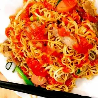 Hình ảnh Mì Xào Xúc Xích 