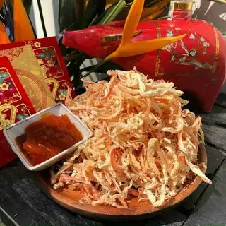 Khô mực xé sợi hấp nước dừa (250g) - 150.000 ₫ tại Ăn Vặt Rio - Lê Thị Riêng