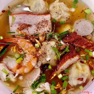 Hoành thánh đầy đủ - 65.000 ₫ tại Hủ Tiếu Cô Hường - Tôn Đản