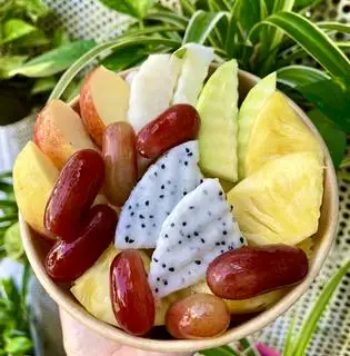 Trái Cây Thập Cẩm 500gr - 75.000 ₫ tại K&K Fruity - Trái Cây Tươi Cắt Sẵn - Đường 18