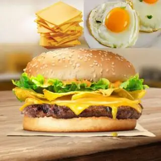 Hamburger Bò Trứng + Phô Mai (Best Seller) - 49.000 ₫ tại Burger Anh Bầu - Nguyễn Hữu Hào