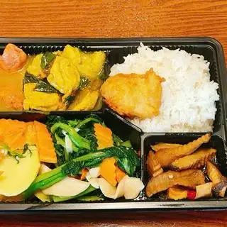 Hình ảnh suất cơm chay