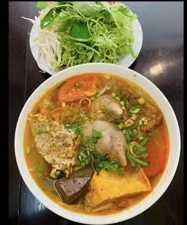 Hình ảnh Canh Bún truyền thống +1 chả huế Bình Định 