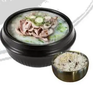 Canh thịt heo - Pork soup - 228.000 ₫ tại HWA PUNG JEONG - Đường Số 7