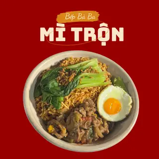 Mì trộn bò sốt tiêu ốp la - 65.000 ₫ tại Bếp Bà Ba - Bao Kẹp Đài Loan, Burger & Tacos - Nguyễn Tư Nghiêm