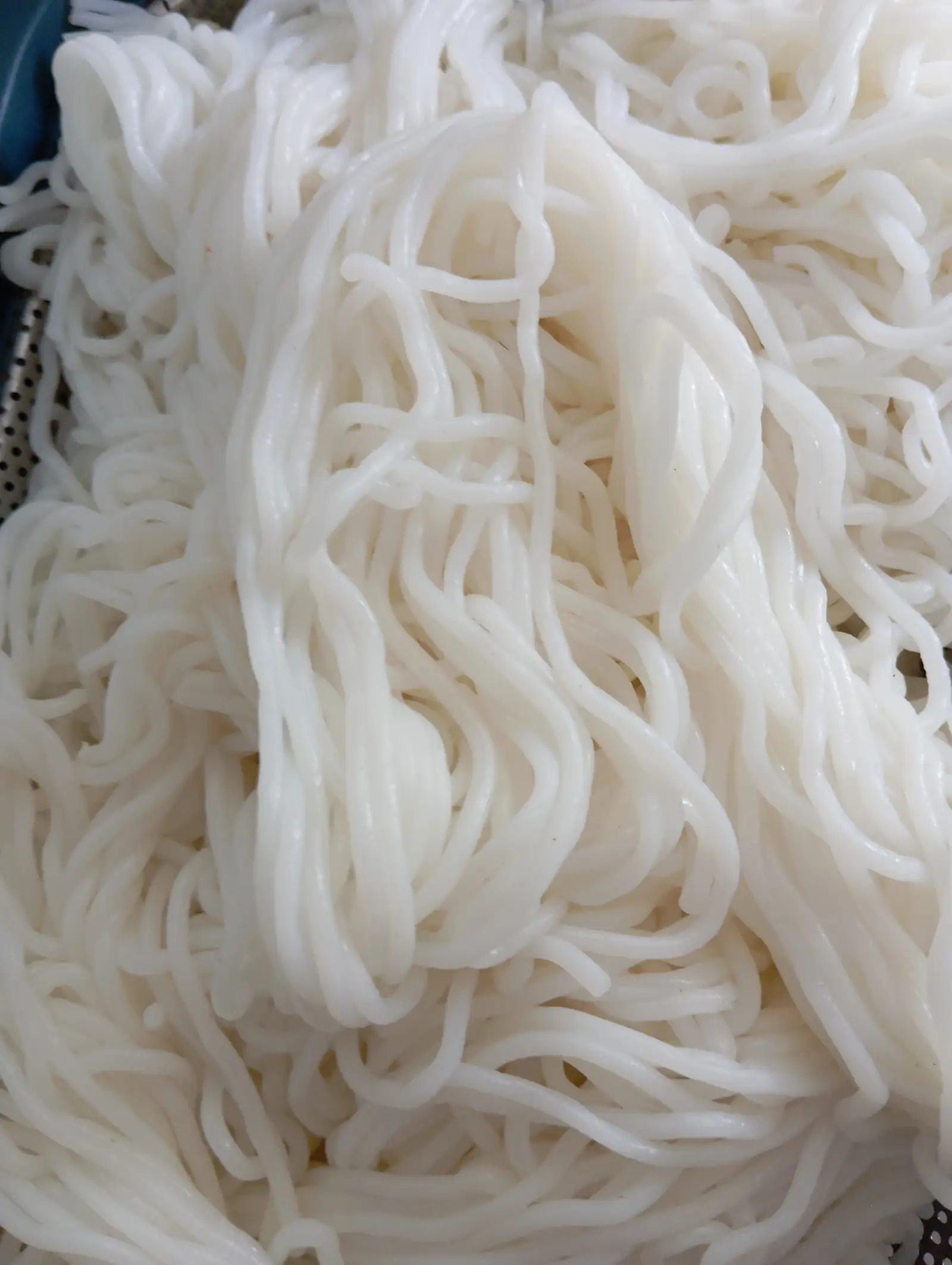 bún thêm (ko nước lèo) - 6.000 ₫ tại Bún Bò Siêng - Phạm Hùng