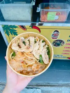 Hình ảnh Gỏi Thái Giòn Sực Sực