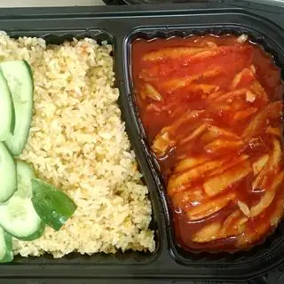 Hình ảnh Cơm Rang Đùi Gà Xốt-Hộp Văn Phòng