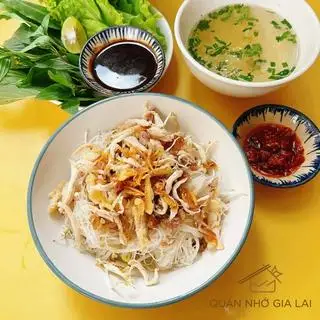 Phở Khô Gà - 1 vắt - 59.000 ₫ tại Quán Nhớ Gia Lai - Đặc Sản Gia Lai - Hoa Cúc