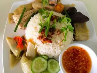 Hình ảnh Cơm gà rang gừng