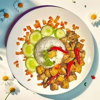 Hình ảnh Cơm đậu hủ chiên sốt cay Tứ Xuyên (Sichuan-style spicy fried tofu with Rice)