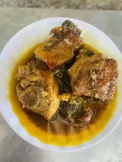 Cơm Gà Kho Sả Ớt - 50.000 ₫ tại Cơm Bình Dân 125-127
