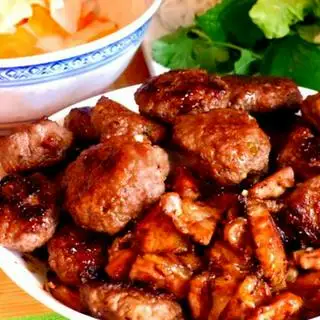 Hình ảnh Bún Chả Que Tre