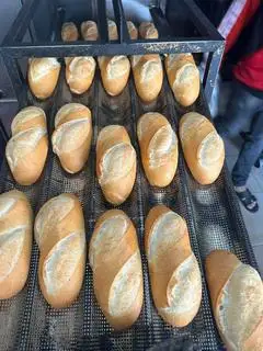 Hình ảnh Bánh mì nhỏ