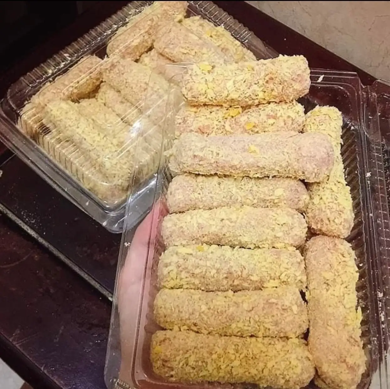 Hình ảnh Combo Nem Chua Rán Chưa Chiên 20 Cái