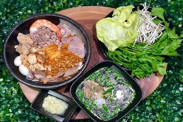 hủ tíu khô đặc biệt - 85.000 ₫ tại Hủ tiếu Nam Vang Cô Hai - Phước Thiện