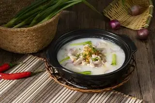 Cháo Cá Lăng - 128.520 ₫ tại Trống Cơm Chảo Cá - Cơm Việt & Chả Cá Lã Vọng - Cresent Mall