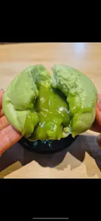 Hình ảnh Bánh bao matcha trà xanh