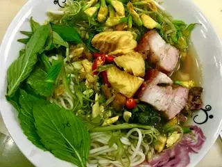 Bún cá heo quay - 72.000 ₫ tại Bún Mắm, Bún Cá Châu Đốc - Tư Hoa - Phạm Văn Hai
