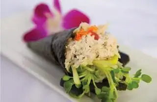HR4. California Hand Roll - 142.500 ₫ tại Ichihana Sushi - Cao Thắng