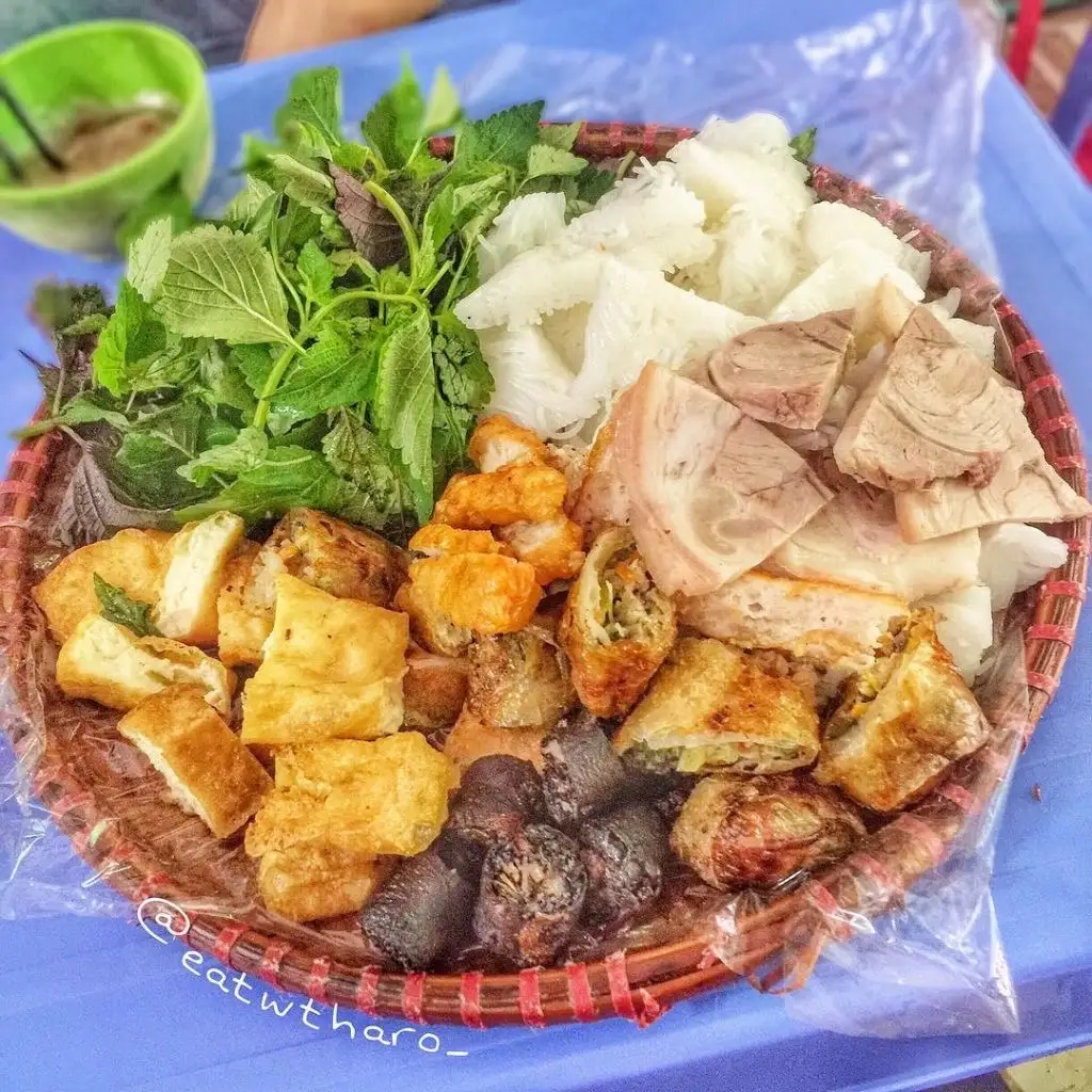 Hình ảnh Bún đậu thập cẩm