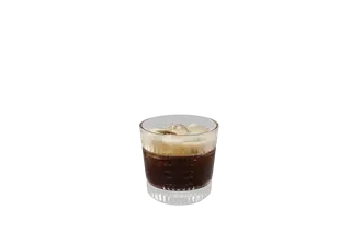 Cà phê đen - Vietnamese iced coffee - 45.000 ₫ tại Paoli Sweet Present - Trần Hưng Đạo