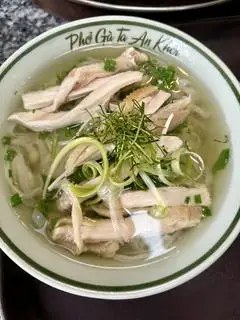 Hình ảnh Phở gà ( bán chạy)