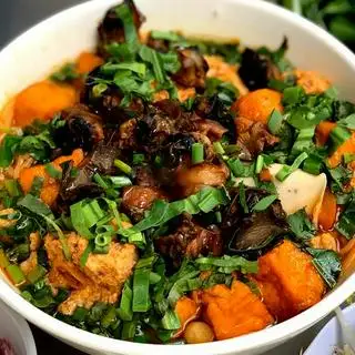 Canh bún siêu topping - 45.000 ₫ tại Bún Riêu Cô Đẹp - Quang Trung