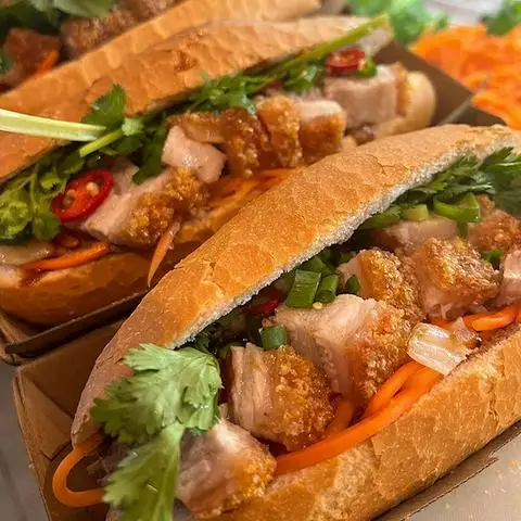 HỦ TIẾU, BÁNH MÌ HEO QUAY & XÔI MẶN - Nguyễn Quang Bích - Bánh Mì/Xôi gần bạn