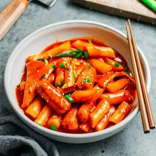 Bánh gạo sốt ớt Hàn Quốc - 35.000 ₫ tại Gà Sốt Hàn Quốc - Đường Số 11