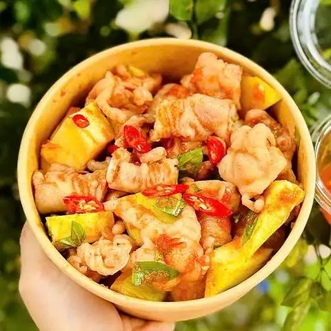 Bếp Cô Quỳnh - Chân Gà Sốt Thái, Thập Cẩm Sốt Thái - Cộng Hoà - Ăn vặt gần bạn