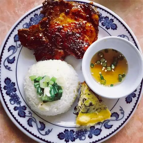 Cơm Bình Dân - Dạ Nam - Cơm/Cơm tấm gần bạn