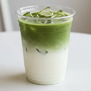 Matcha latte - 45.000 ₫ tại Cơm Gà Xối Mỡ Nguyên Tâm - Phạm Thế Hiển