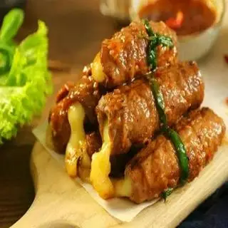 Hình ảnh Thăn bò Hokubee sốt phô mai