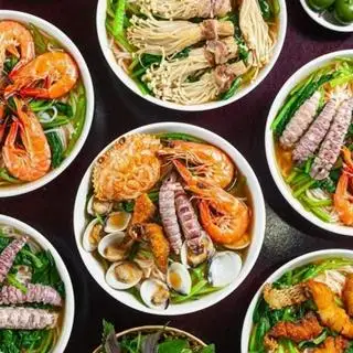 Bún hải sản ( Cá - Tôm - Bề Bề ) - 57.000 ₫ tại Bún Riêu Cá Gia Phát - Đường Số 45