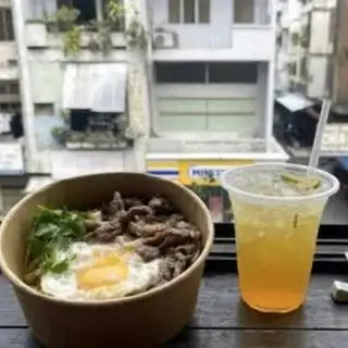 Hình ảnh Nui xào bò trứng - trà tắc