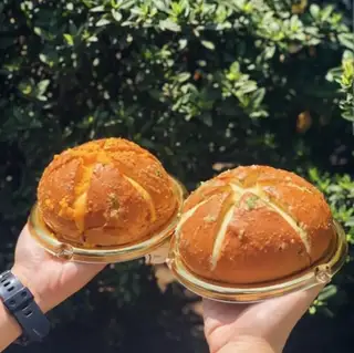 Hình ảnh Bánh mì phô mai bơ tỏi